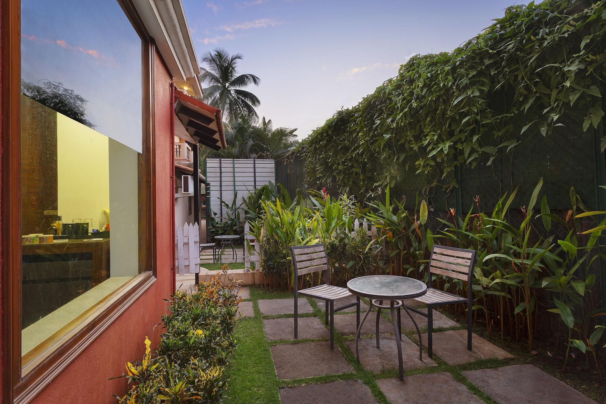 Lazy Lagoon, Baga A Lemon Tree Resort, Goa Bagian luar foto